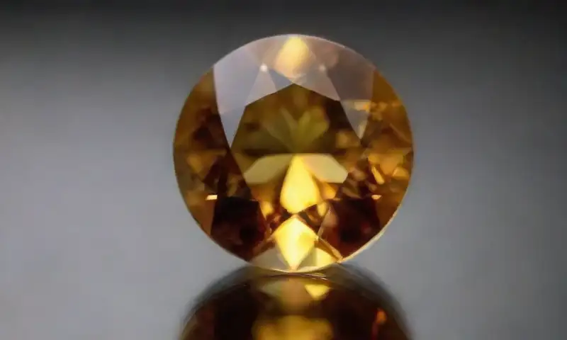 Un topacio brillante